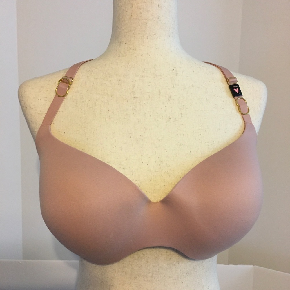 NWOT Victorias Secret Light Mauve Smooth T-Shirt Bra with Gold Hardware